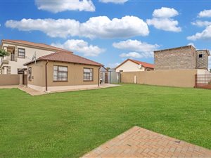 2 Bed House in Birch Acres
