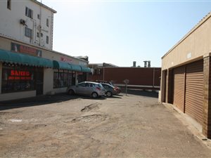 38 m² Retail Space in Malvern