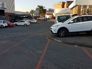 840 m² Commercial space in Bonela