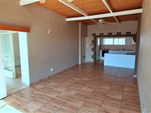 1.5 Bed Flat in Symhurst