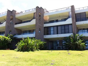 3 Bed Apartment in Uvongo