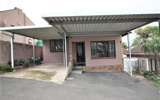 3 Bedroom Apartment in Escombe