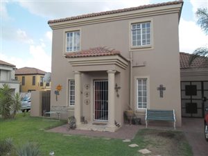 3 Bed Cluster in Brakpan North