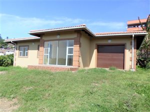 3 Bed Townhouse in Umhlatuzana