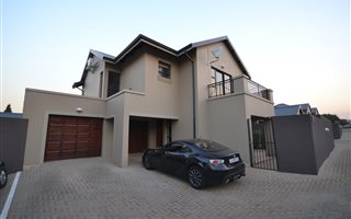 3 Bedroom Duplex in Meyersdal Nature Estate
