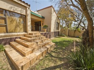 3 Bed House in Dainfern Golf Estate
