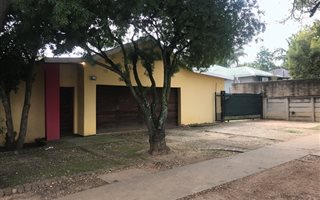 Commercial space in Sunnyside