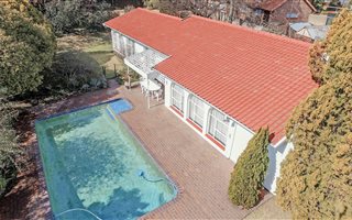 5 Bedroom House in Fontainebleau