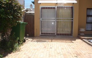1 Bedroom Flat in Saldanha