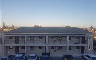 2 Bedroom Apartment in Grassy Park