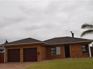3 Bed House in Soneike