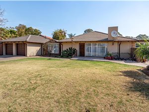 3 Bed House in Bonaero Park