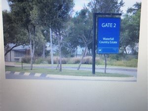 1044 m² Land available in Waterfall Country Estate