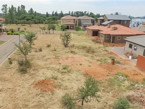 503 m² Land available in Theresa Park