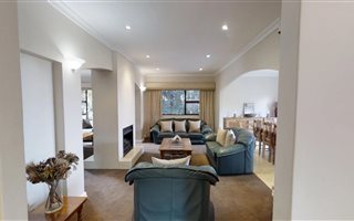5 Bedroom House in Loevenstein