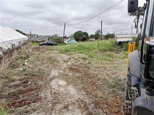 2606 m² Land available in Hippo Road
