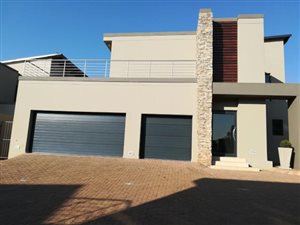 3 Bed Cluster in Bedfordview