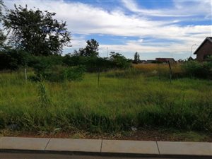 1034 m² Land available in Meyerton Park