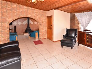 4 Bed House in Cloetesville
