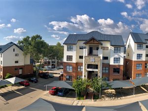 2 Bed Apartment in Kyalami AH