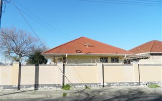 3 Bedroom House in Parow Central