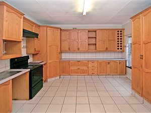 3 Bed House in Irene