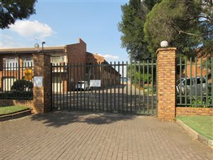 2 Bed Apartment in Beyers Park