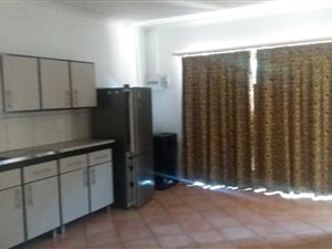 2 Bed Garden Cottage in Lynnwood