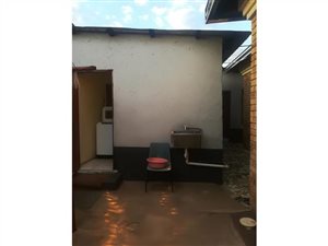 3 Bed House in Vosloorus