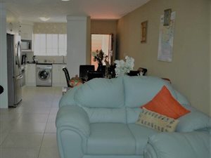 2 Bed Simplex in Bedfordview