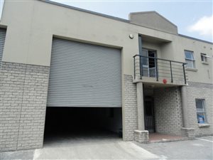 762 m² Commercial space in Airport Industria