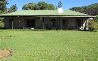 8 ha Farm in Byrne Valley