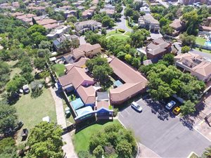 538 m² Commercial space in Fourways