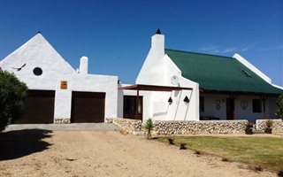 3 Bedroom House in Jacobsbaai