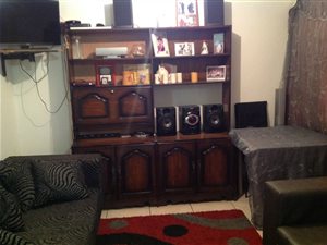 2 Bed House in Lavender Hill