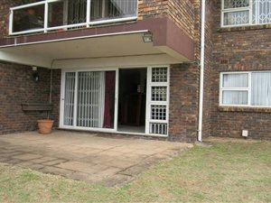 3 Bedroom Townhouse in Athlone Park