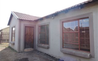 3 Bedroom House in Bakerton