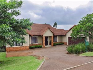 4 Bed House in Clifton Hill Estate