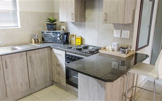 2 Bedroom Apartment in Meyerspark