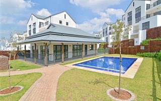 1 Bedroom Apartment in Oakdene