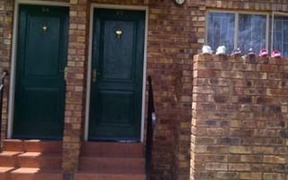 3 Bedroom Townhouse in Allens Nek
