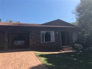 4 Bed House in Hurlingham