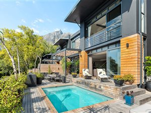 3 Bed House in Higgovale