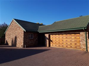 3 Bed Simplex in Baillie Park