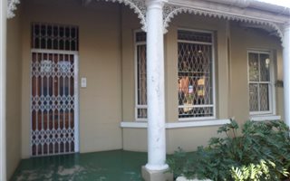 232 m² Commercial space in Glenwood