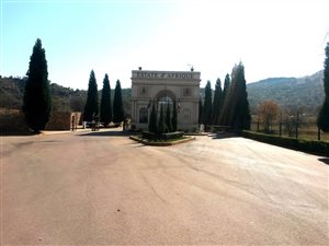1499 m² Land available in Broederstroom