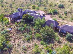 4 Bed House in Mabalingwe