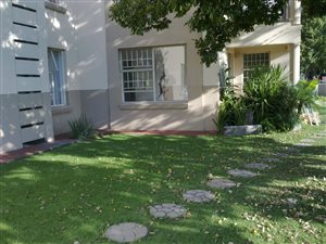 2 Bedroom Apartment in Rembrandt Park