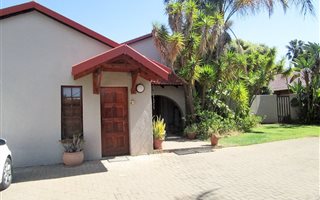 4 Bedroom House in Menlyn