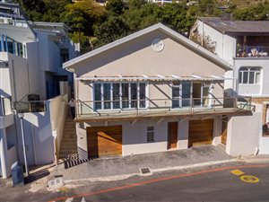 3 Bed House in Gordons Bay Central
